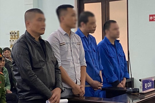 Nhậu xong kéo nhau vào karaoke “đập đá”, 4 bị cáo lĩnh án