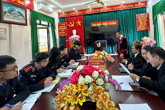 TAND khu vực 8 - Tuyên Quang tổ chức phiên tòa trực tuyến rút kinh nghiệm vụ án ma túy