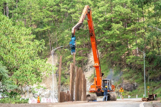 Hàng trăm điểm sạt lở, Lâm Đồng gấp rút khắc phục