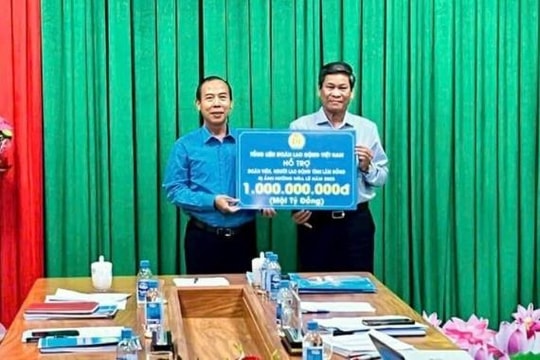 Tổng Liên đoàn hỗ trợ 1 tỉ đồng cho người lao động tỉnh Lâm Đồng