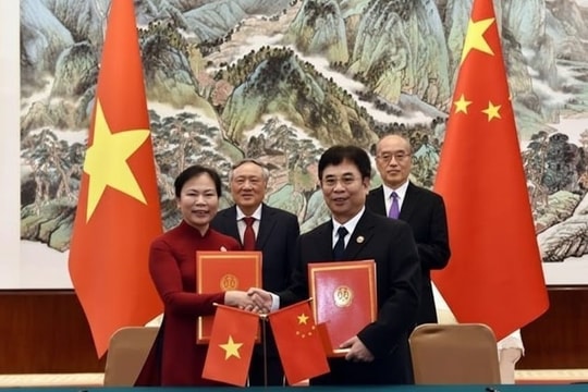 Hội nghị Tòa án nhân dân các tỉnh biên giới Việt Nam - Trung Quốc lần thứ 2 diễn ra tại Quảng Ninh