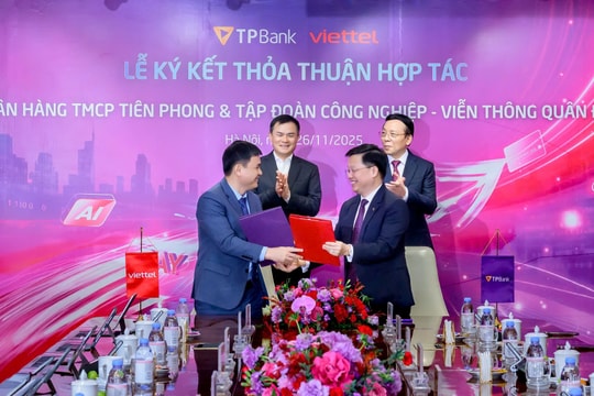 Chiến lược thúc đẩy chuyển đổi số toàn diện giữa TPBank và Viettel