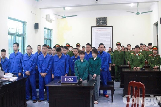 Bản án thích đáng cho 22 bị cáo gây rối trật tự công cộng