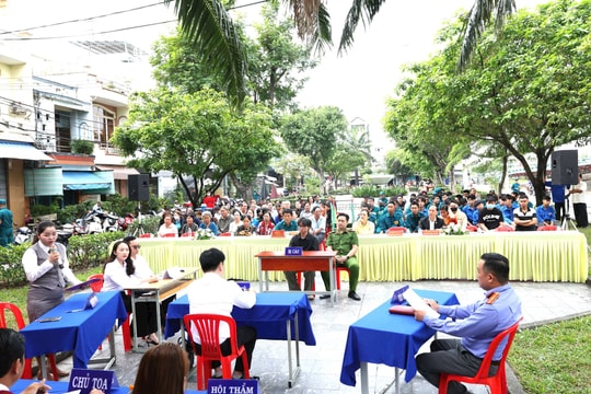 Nâng cao ý thức chấp hành nghĩa vụ quân sự qua phiên tòa giả định tại phường Phú Định, TP.HCM