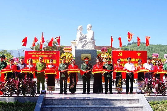 Khánh thành tượng đài Bác Hồ với chiến sĩ Biên phòng ở Nghệ An