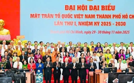 Ra mắt ủy viên Ủy ban MTTQ Việt Nam TP.HCM khóa I