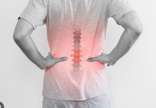Mách bạn 5 cách giảm đau lưng do thoái hoá cột sống