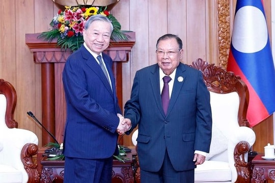 Tổng Bí thư Tô Lâm thăm các đồng chí nguyên Lãnh đạo Lào
