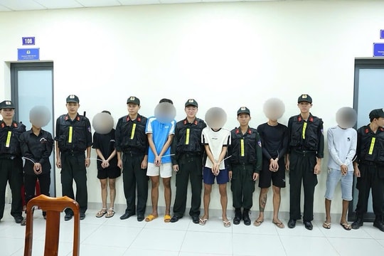 Tạm giữ nhóm đối tượng giết người và gây rối trật tự công cộng