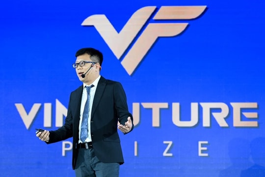 Nhà khoa học VinFuture hiến kế để chung sống an toàn khi AI thông minh hơn con người