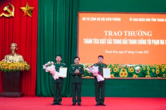 Khen thưởng BĐBP Thanh Hóa phá chuyên án 32 bánh heroin
