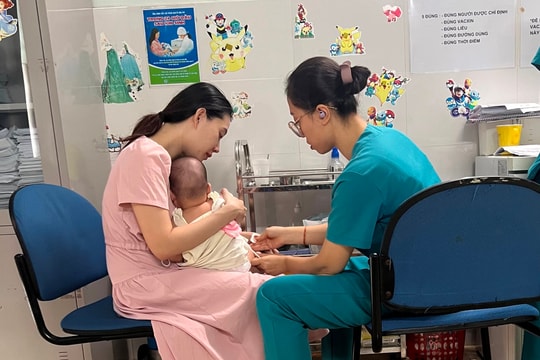 Quyết liệt phòng, chống dịch bệnh đường hô hấp, tay chân miệng