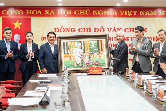 Phó Chủ tịch Thường trực Quốc hội Đỗ Văn Chiến: Tuyên Quang cần tăng tốc các dự án chiến lược