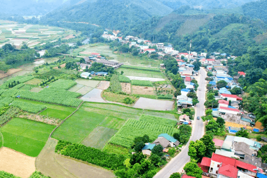 Cải thiện đời sống đồng bào thiểu số Thái Nguyên nhờ hạ tầng
