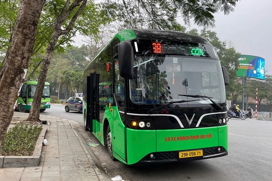 Hà Nội: Nâng cao chất lượng xe buýt, bước tiến chiến lược trong phát triển giao thông
