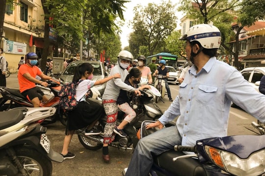 Rà soát, bố trí lại điểm đón trả khách để giảm ùn tắc ở Hà Nội