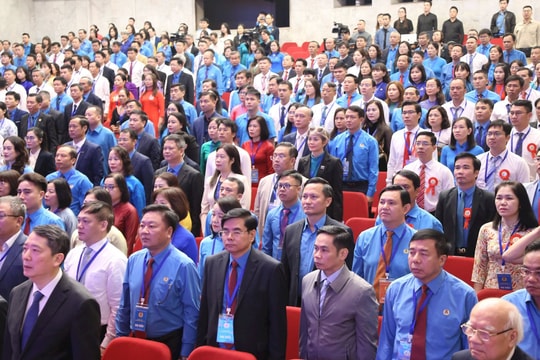 Tiếp tục đổi mới các phong trào thi đua do Tổng Liên đoàn Lao động Việt Nam phát động