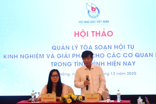 Chia sẻ kinh nghiệm, tìm lời giải cho quản trị báo chí hiện đại