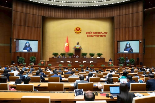 Từ 1/7/2026: Vợ sinh con thứ 2 được nghỉ thai sản 7 tháng, chồng nghỉ 10 ngày