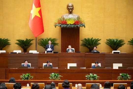 Hôm nay, Quốc hội biểu quyết thông qua 30 Luật và 5 Nghị quyết