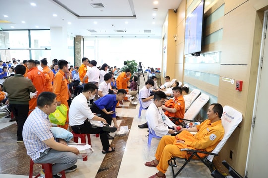 EVNCPC triển khai chương trình hiến máu tình nguyện - Tuần lễ hồng EVN lần thứ XI