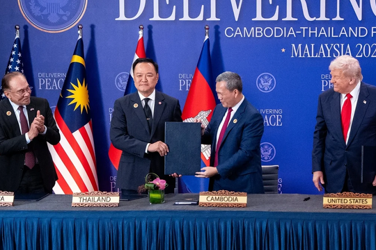Ông Trump tuyên bố nhà lãnh đạo Thái Lan và Campuchia đồng ý ngừng bắn
