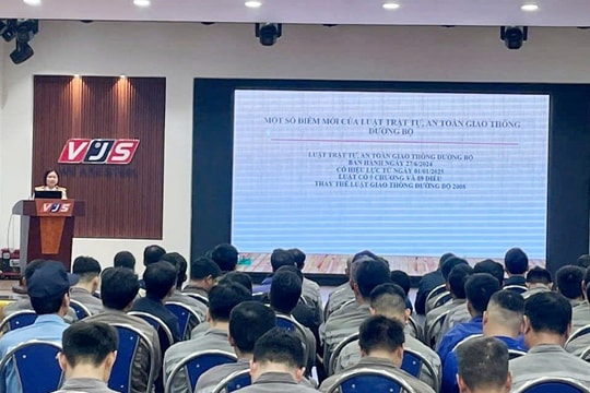 Hải Phòng tăng cường tuyên truyền an toàn giao thông cho công nhân ngoại tỉnh