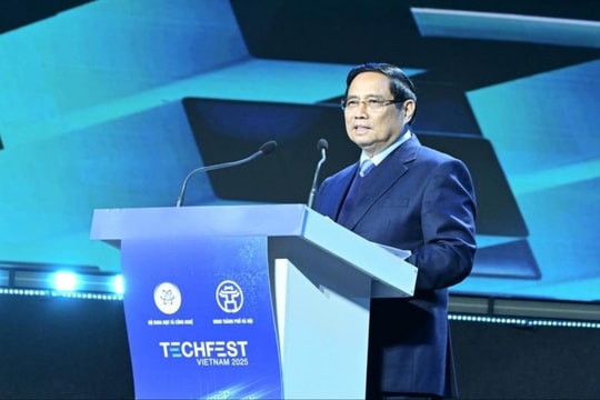 Thủ tướng: Phát triển năng lực công nghệ trong nước là con đường tất yếu