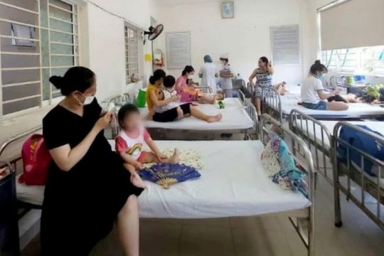 Chủ động ứng phó cúm mùa và tay chân miệng trong cao điểm cuối năm