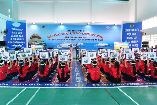 Lan tỏa tình yêu biển đảo quê hương đến với học sinh