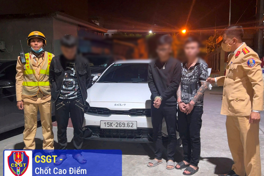Kiểm tra nồng độ cồn phát hiện ketamin trong xe ô tô