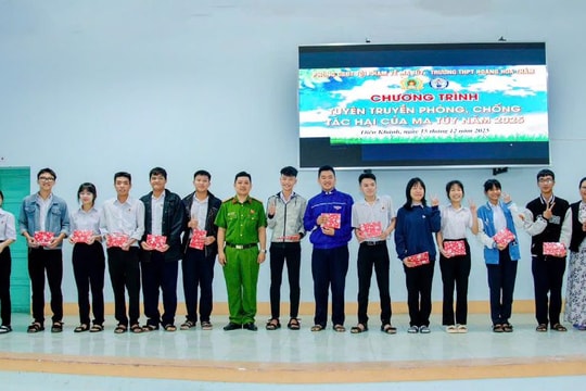 Khánh Hòa: Tuyên truyền nâng cao nhận thức cho hơn 1.500 học sinh