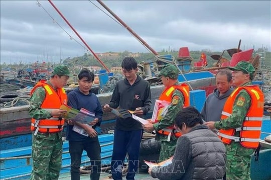 Quảng Ninh lập 10 điểm kiểm soát tàu cá, siết quản lý khai thác thủy sản