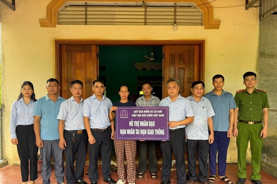 Quỹ Bảo hiểm xe cơ giới hỗ trợ 180 triệu đồng các gia đình nạn nhân tại Lạng Sơn