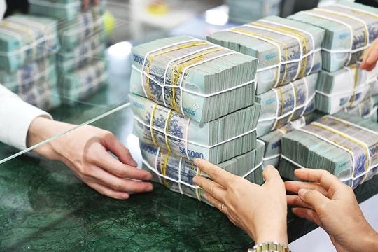 Vì sao các ngân hàng đẩy mạnh phát hành cổ phiếu?