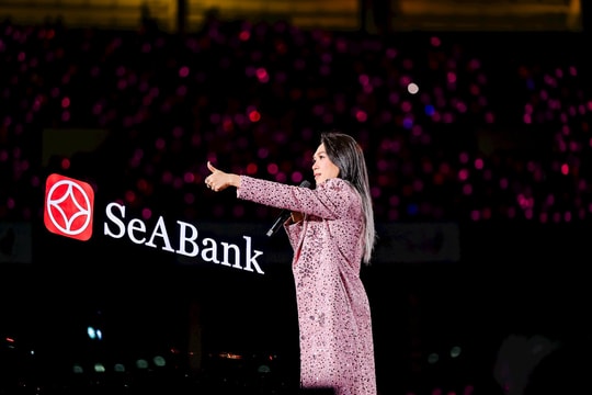 Dấu ấn See The Light: Kết nối 40.000 tri âm bằng xúc cảm