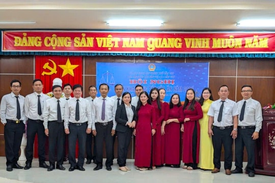 TAND khu vực 10 – Cần Thơ được tặng Cờ thi đua TAND giai đoạn 2020–2025