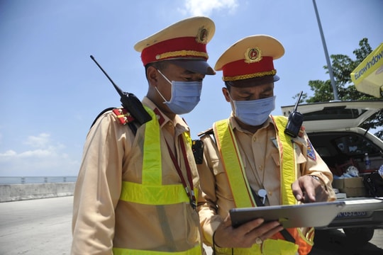 VNeTraffic: Góp phần giám sát giấy phép lái xe chủ động, thuận tiện
