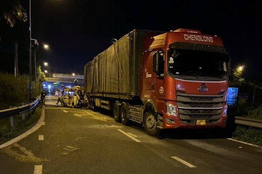 Dừng, đỗ xe trên cao tốc và những rủi ro tiềm ẩn