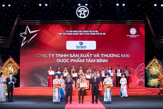 Dược phẩm Tâm Bình được UBND TP Hà Nội tặng Bằng khen