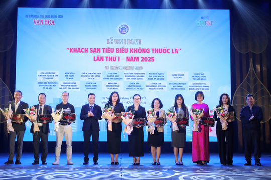Lần đầu vinh danh 'Khách sạn tiêu biểu không thuốc lá'