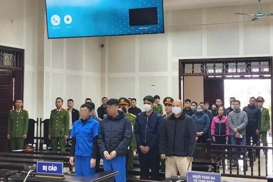 Lĩnh án tù vì thác khoáng sản trái phép