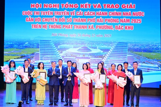 Trao giải báo chí “Vì một Hải Phòng phát triển” lần thứ VII