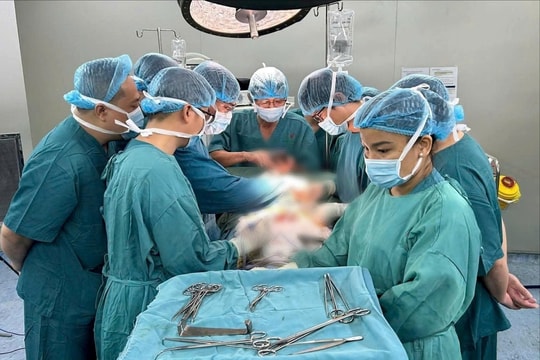 Y tế Đà Nẵng trước yêu cầu đổi mới trong bối cảnh địa bàn mở rộng