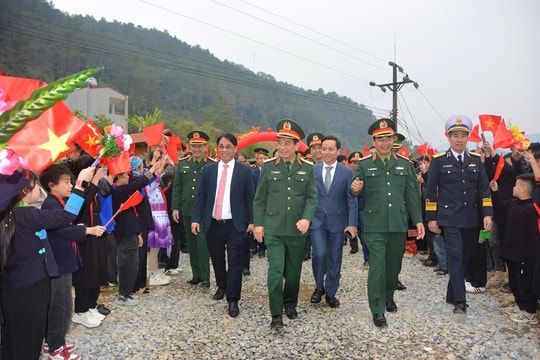 Đại tướng Phan Văn Giang dự lễ khởi công Trung tâm Y tế vùng biên giới Cao Bằng