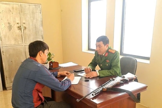 Thanh Hóa: Vận động người dân giao nộp súng, vũ khí tự chế