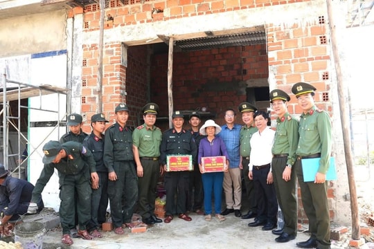 Tổ chức lễ xuất quân “thần tốc” 15 ngày đêm về đích Chiến dịch Quang Trung