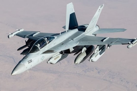 Không phải F-35, đây là “át chủ bài” giúp Mỹ xuyên thủng phòng không Venezuela