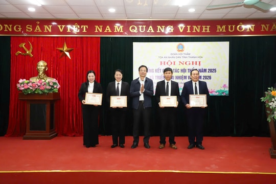 Đoàn Hội thẩm TAND tỉnh Thanh Hóa phát huy vai trò điểm tựa công lý trong nhiệm kỳ mới
