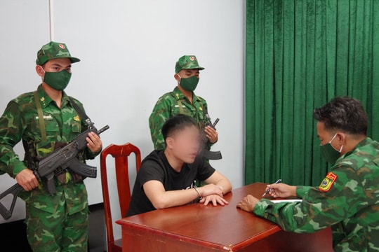 Nam thanh niên vận chuyển trái phép gần 3kg ma túy